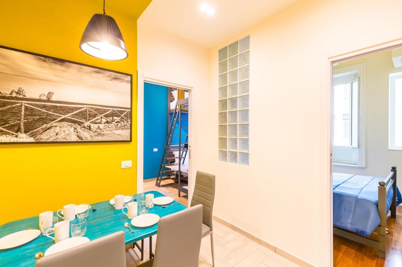 Central Station Apartments & Suites เนเปิลส์ ภายนอก รูปภาพ
