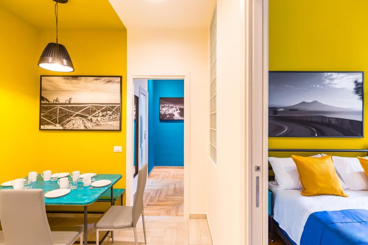 Central Station Apartments & Suites เนเปิลส์ ภายนอก รูปภาพ