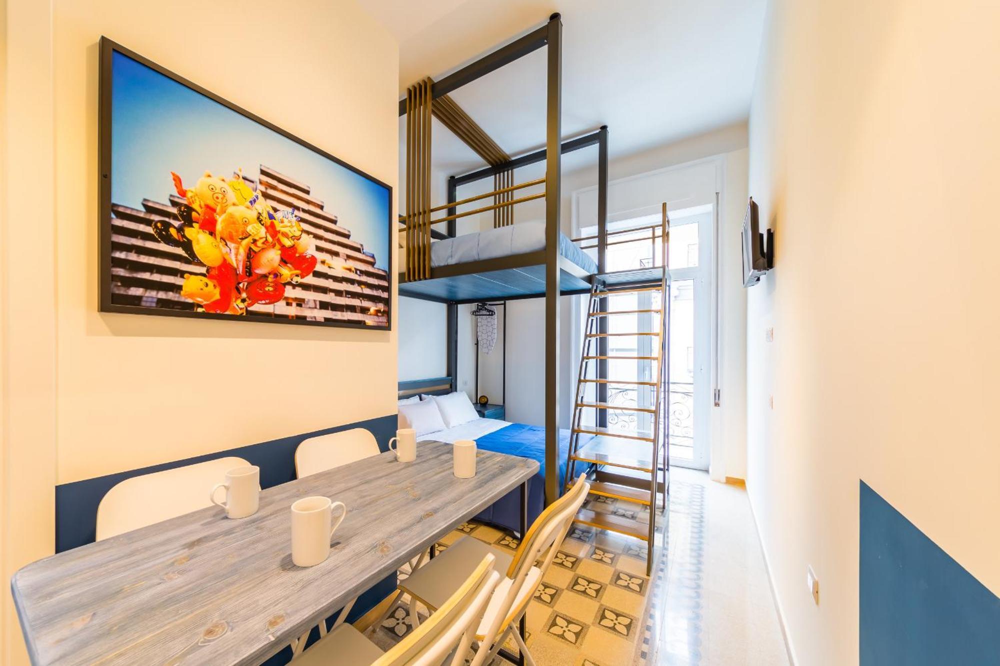 Central Station Apartments & Suites เนเปิลส์ ภายนอก รูปภาพ